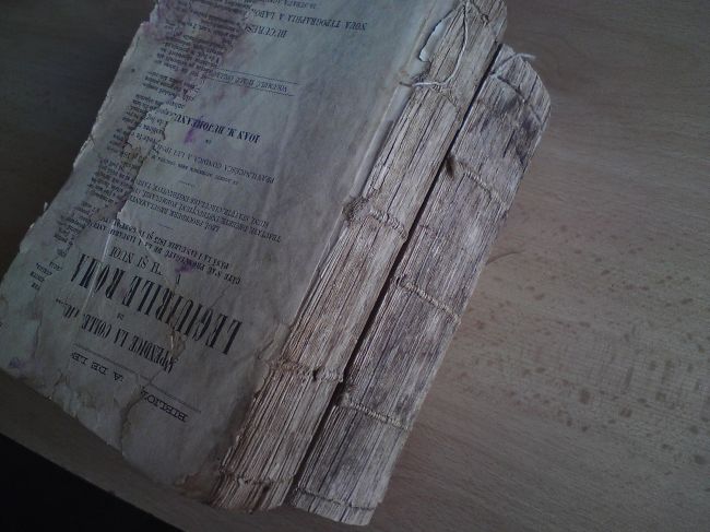 culegeri legi vechi.JPG