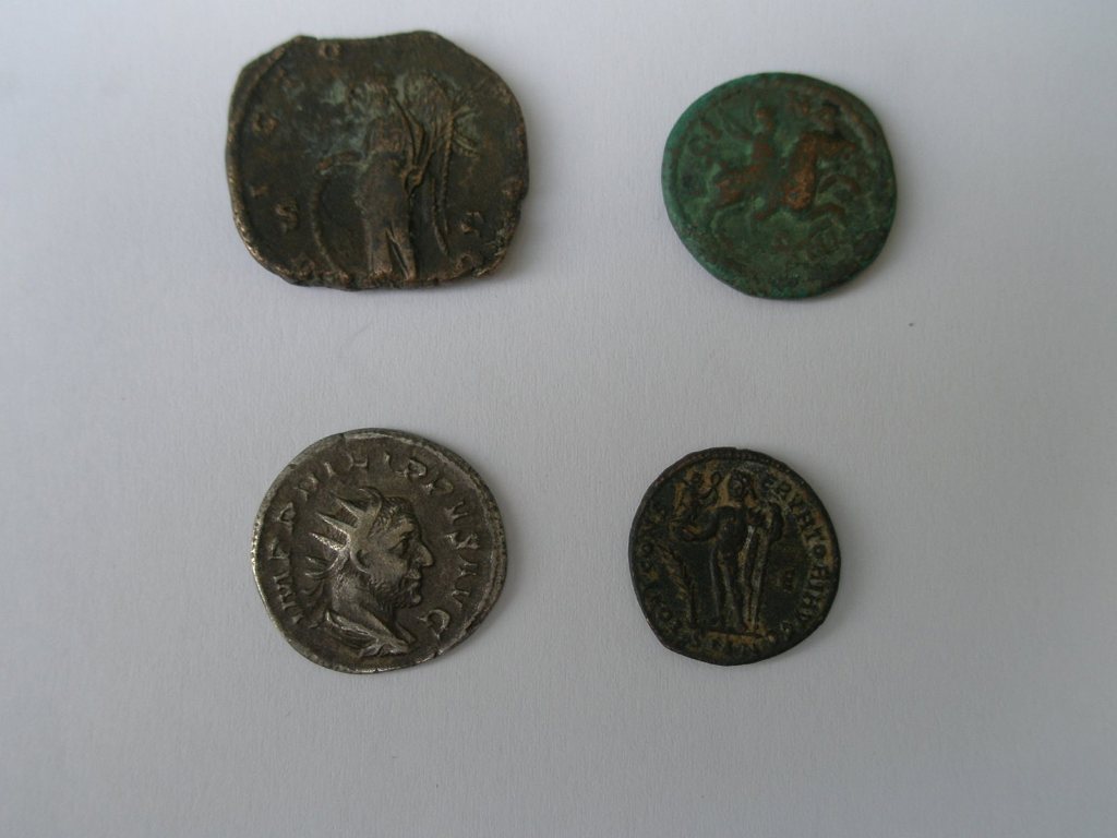 monede%20romane_2.JPG