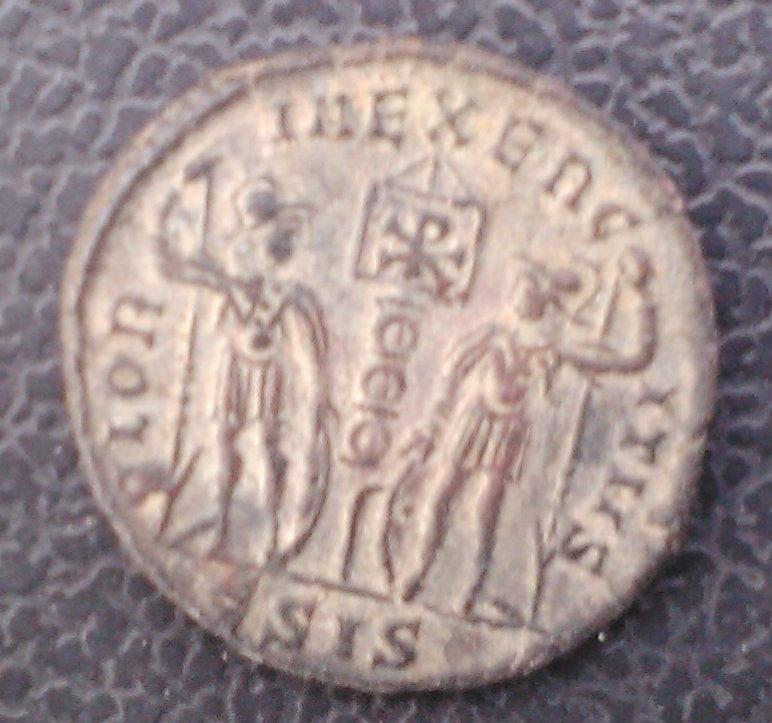 moneda antica a 2.JPG