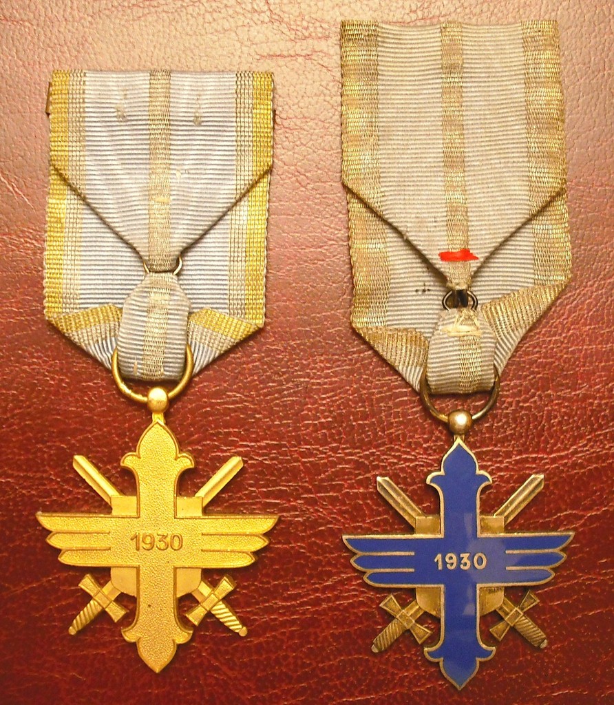 Ord. Virtutea Aeronautica_rv.jpg