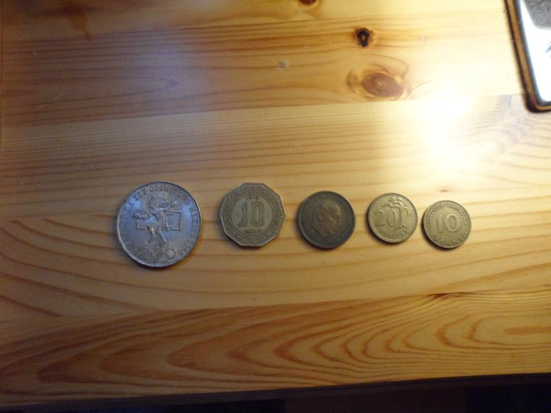 O sa vin cu ceva poze mai bune,facute pe ambele parti,numa ca acum nu am foarte mult timp la dispozitie.