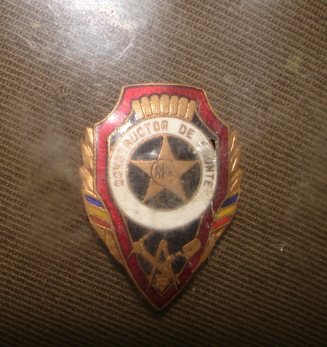 Constructor de frunte.jpg