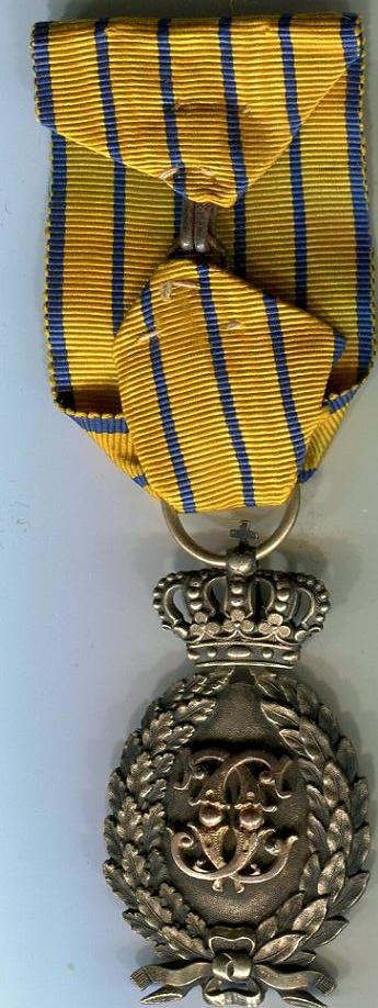 Ro., Semn Onorif. 25 ani, model 1,tip 3, AV.JPG