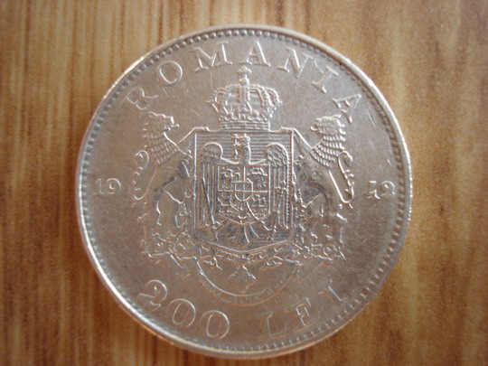 10 lei 1942 curatata.jpg