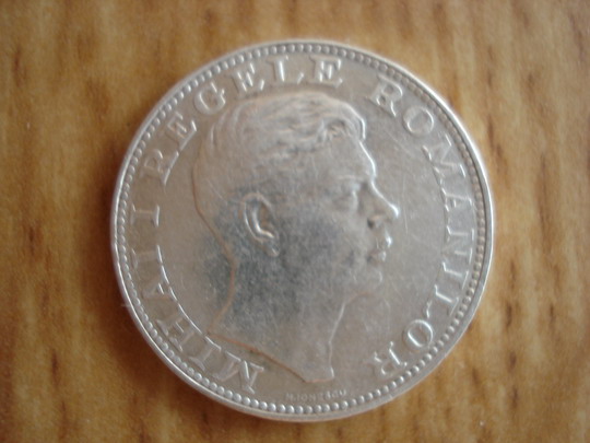 20 lei 1942 curatata fata.jpg