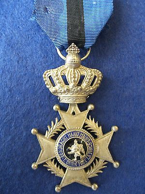 BELGIAN-MEDAL-ORDER-OF-LEOPOLD-II-KNIGHTS.jpg