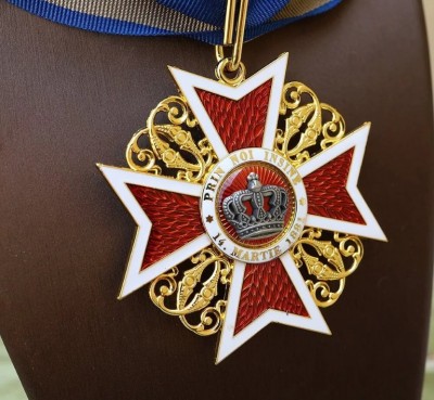 Untitled2 (Medium).jpg