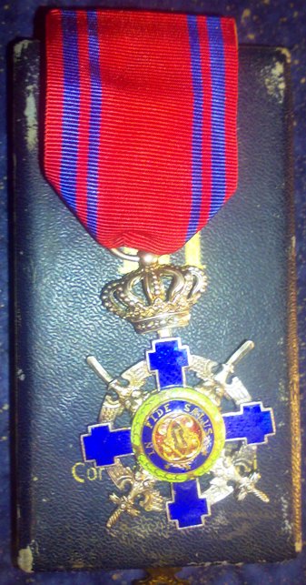 Steaua Romaniei F.jpg