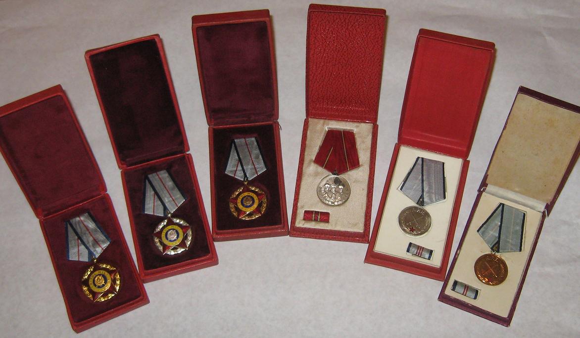 ordine si medalii 6 buc..JPG