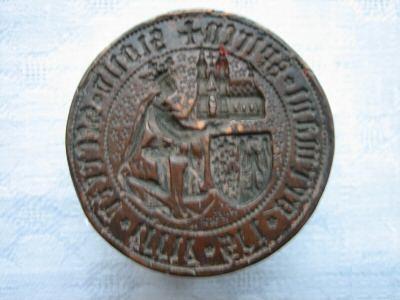 sigiliu medieval.jpg